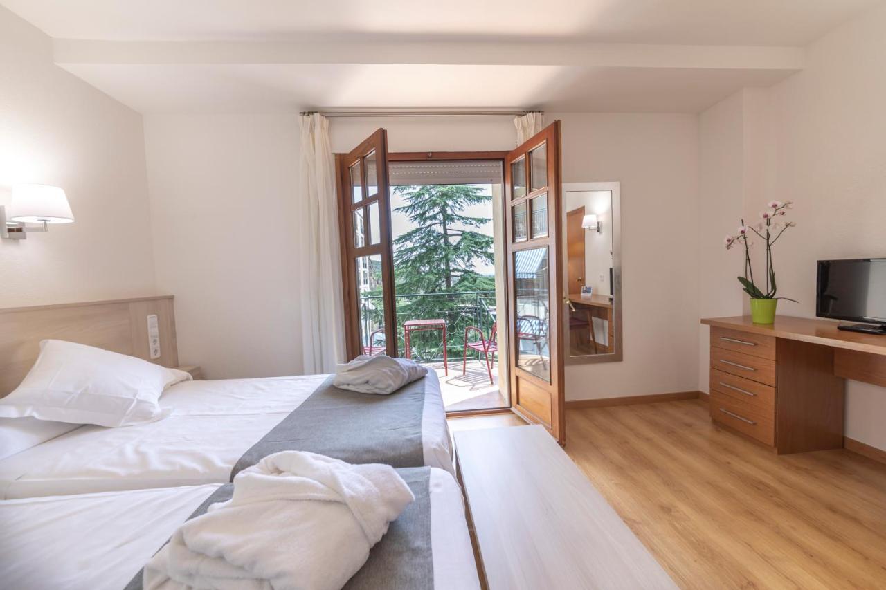 Balneario De Fitero - Hotel Becquer ภายนอก รูปภาพ