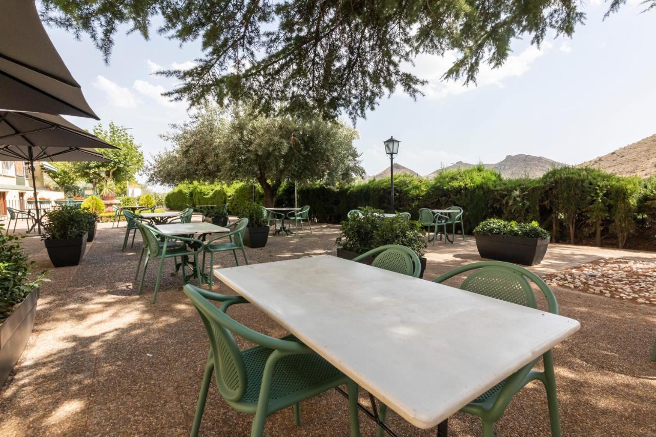 Balneario De Fitero - Hotel Becquer ภายนอก รูปภาพ
